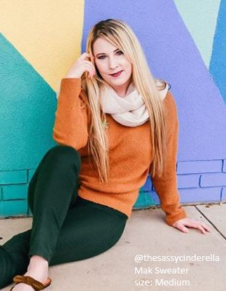 Crew-neck Knit Pullover Sweater with Side Slit