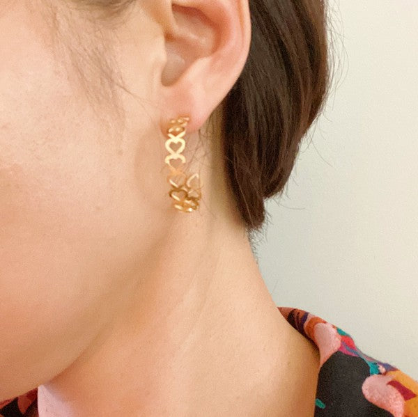 18k Gold Linked Heart Hoop Earrings - Classy and Chic Cutout Design