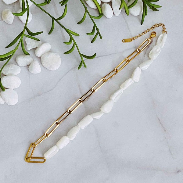 18K Gold Chain & Shell Pearl Necklace - Sophisticated Statement Piece