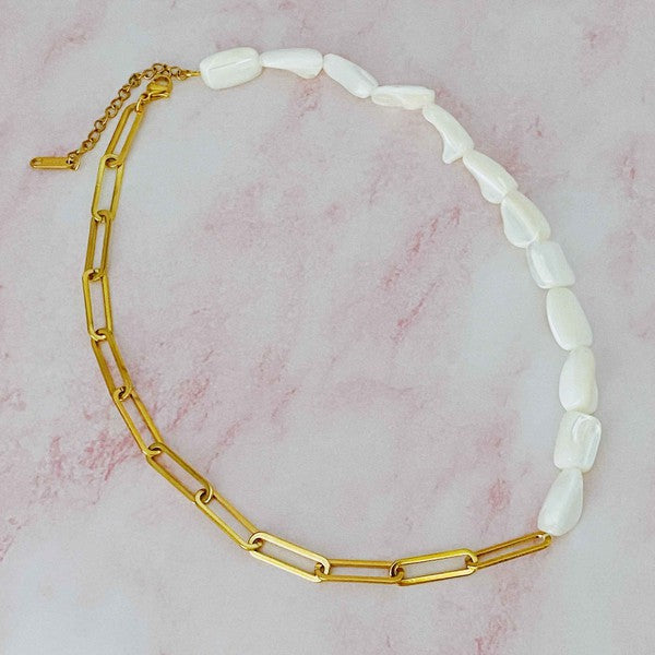 18K Gold Chain & Shell Pearl Necklace - Sophisticated Statement Piece
