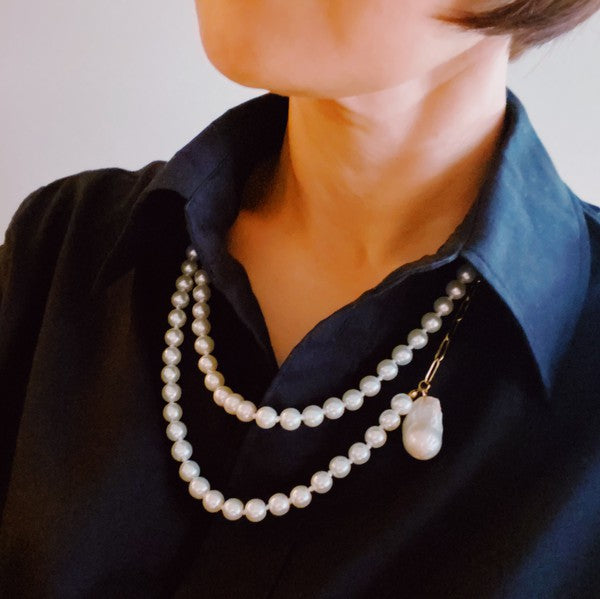 18K Gold Pearl & Chain Necklace - Versatile & Timeless Accessory for Any Occasion