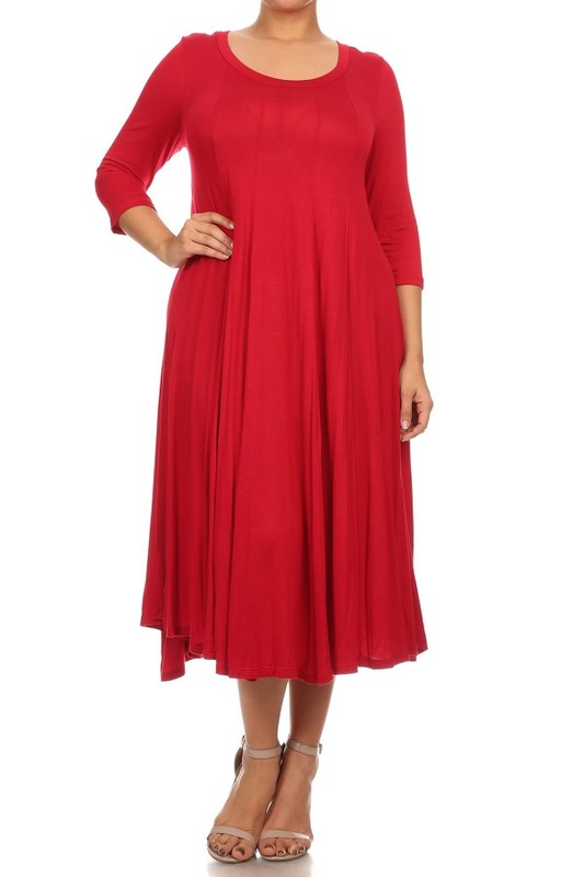 Solid 3/4 Sleeve Midi Dress - Relaxed Style with Scoop Neck and Pleated Detailing