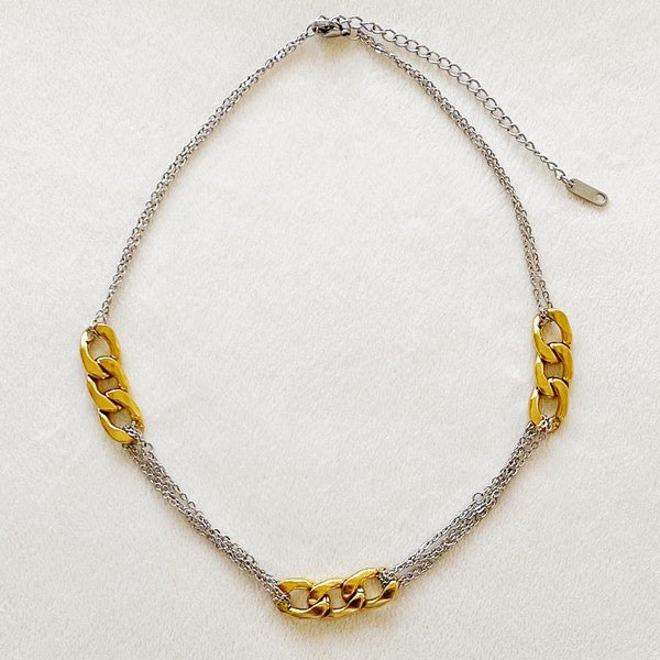 18k Gold Two Toned Noble Chain Necklace - Versatile and Stylish with Gold and Silver Tones