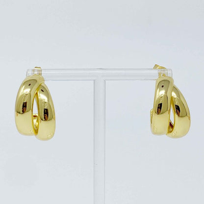 18K Gold Lean On Me Hoop Earrings - Chic and Edgy Style for Everyday