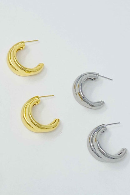 18K Gold Lean On Me Hoop Earrings - Chic and Edgy Style for Everyday