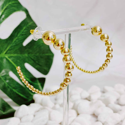 Gradation Bauble Hoop Earrings - Stylish and Comfy Jewelry with Large and Small Beads