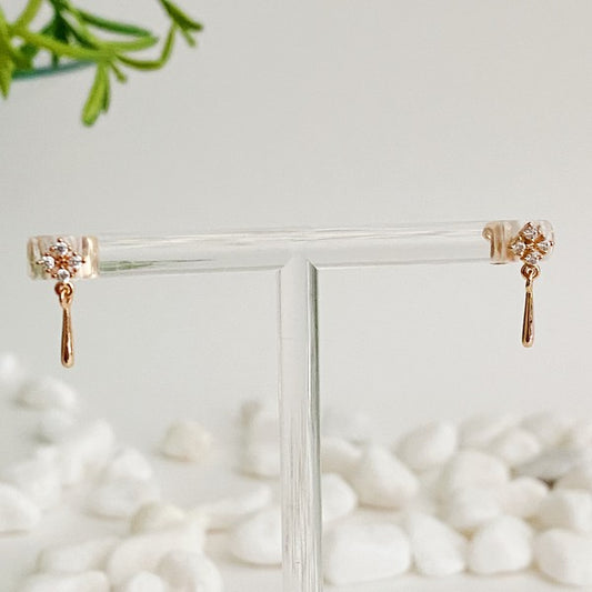 Mini Twinkle Dangle Earrings - Delicate Design with Sparkles and Teardrop Dangles