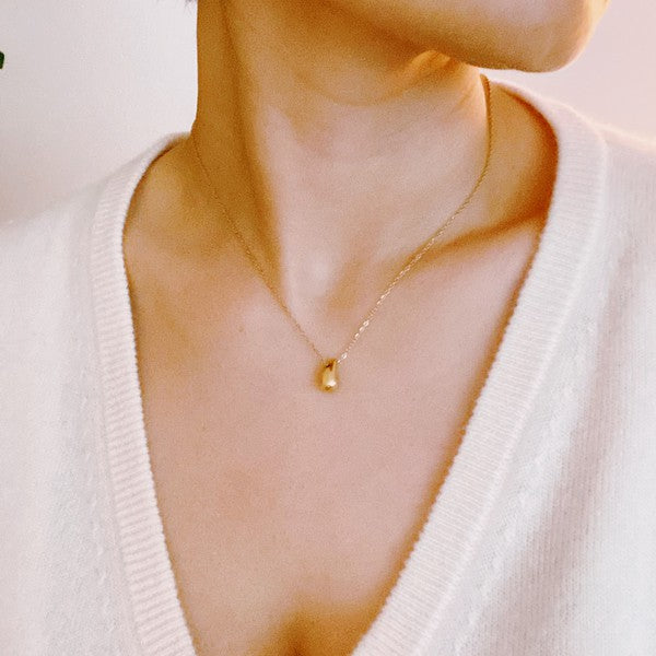 18K Gold Mini Teardrop Pendant Necklace - Stylishly Understated