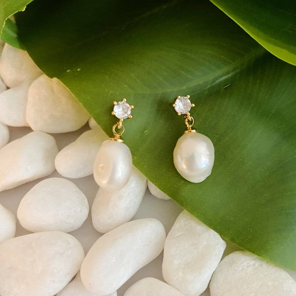 18k Gold Pearl Dangle Earrings - Timeless Sparkle for Any Occasion