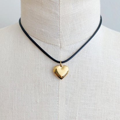 18k Gold Black Cord Heart Drop Necklace - Fashionable and Timeless Pendant