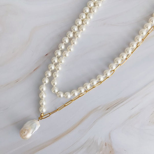 18K Gold Pearl & Chain Necklace - Versatile & Timeless Accessory for Any Occasion