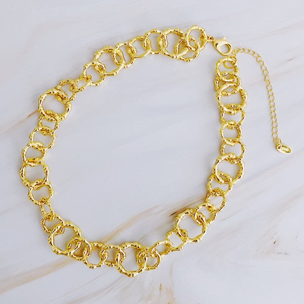 18K Gold Artfully Linked Chain Necklace with Luxurious Texture Finish