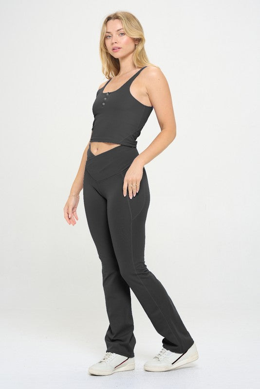 Women Crossover Flare Legging High Waisted Pockets