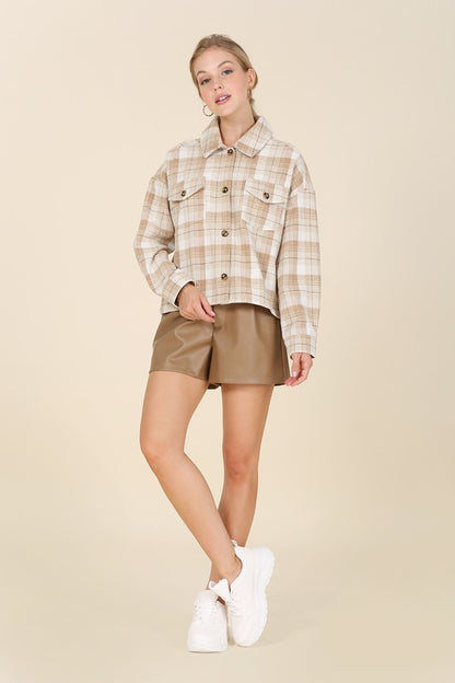 Plaid short shacket with pockets